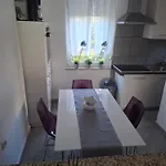 Morena Διαμέρισμα Πούλα